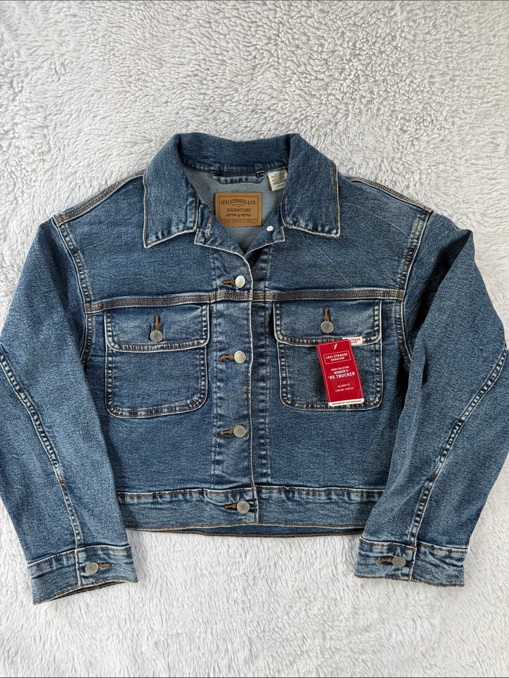 Levi's Dark Blue Denim Trucker Jacket - Women's